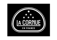 Logo of la cornue featuring brand name and "en france" with stars above on a black background.